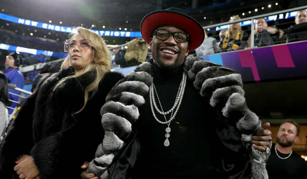 Floyd Mayweather obtuvo gran parte de su dinero tras la pelea con el luchador irlandés Conor McGregor, Floyd Mayweather obtuvo gran parte de su dinero tras la pelea con el luchador irlandés Conor McGregor,
