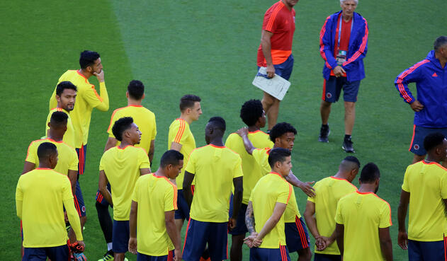 Pékerman ultimando detalles en el estrenamiento