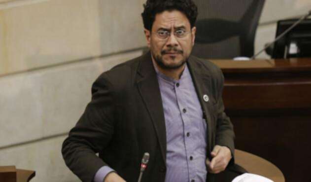 El senador Iván Cepeda hizo una advertencia sobre la curul de Mockus