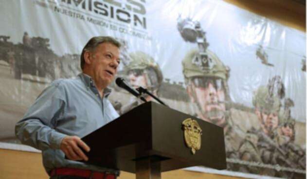 Juan Manuel Santos cese al fuego con el ELN