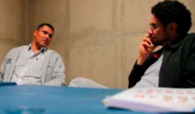Juan Guillermo Monsalve e Iván Cepeda el 16 de septiembre de 2011 en la cárcel de Cómbita, en Boyacá