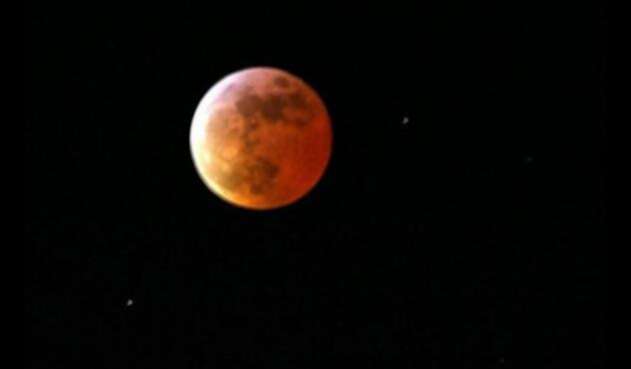 Luna de fuego