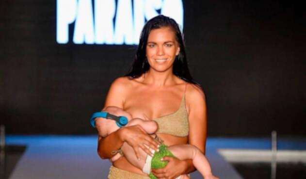 Mara Martin, modelo que desfiló amamantando a su bebé