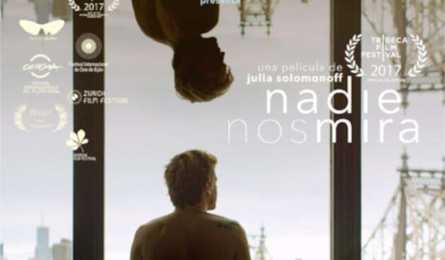 Nadie nos mira, imagen oficial