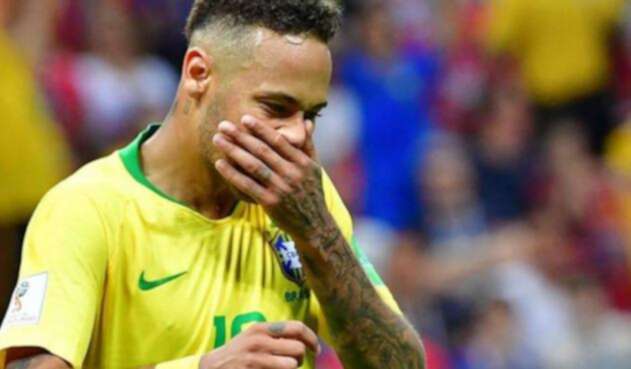El desconsuelo de Neymar tras caer ante Bélgica El desconsuelo de Neymar tras caer ante Bélgica