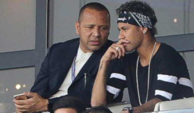 Neymar Jr. junto a su padre.