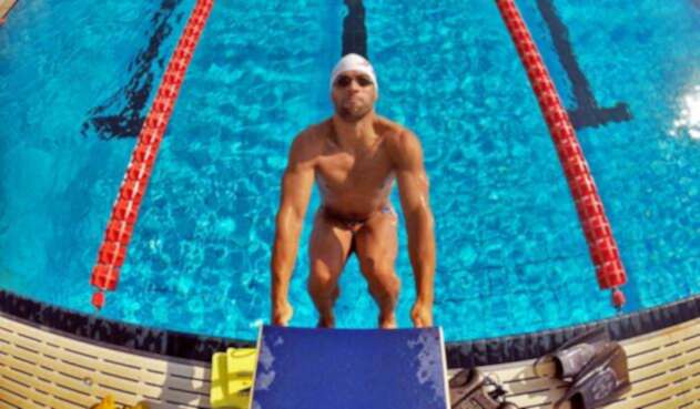Omar Pinzón ganó medalla de oro en los 100 metros espalda de los Juegos Centroamericanos