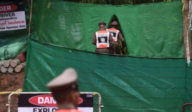 Operativo de rescate de la cueva en Tailandia.