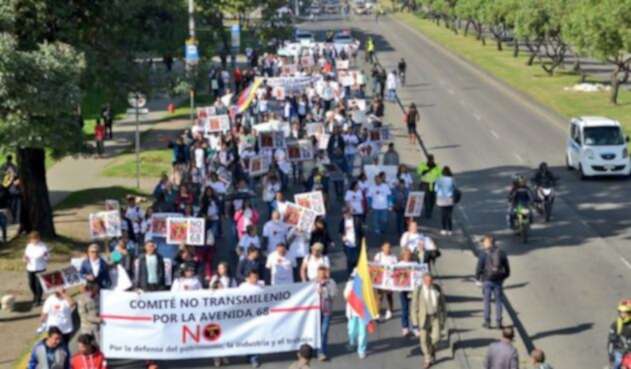 Protestas contra Transmilenio por la Avenida 68