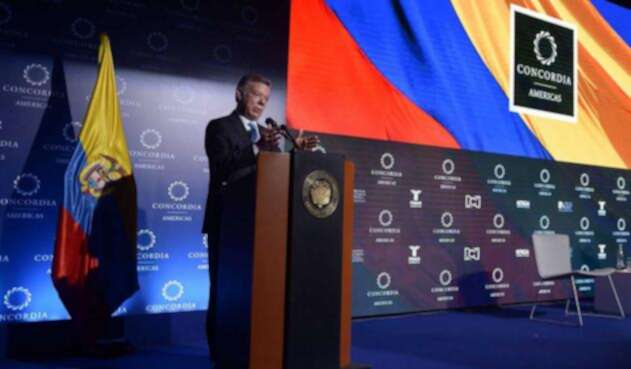 El presidente Juan Manuel Santos en la cumbre de la organización Concordia, en Bogotá