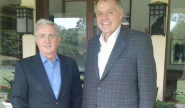 Álvaro Uribe y Alejandro Ordóñez, fuerte aliados políticos