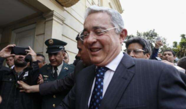 Álvaro Uribe, senador