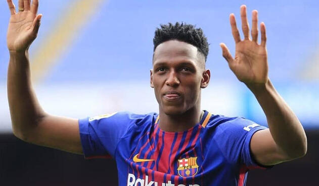 Yerry Mina en su presentación en el Barcelona