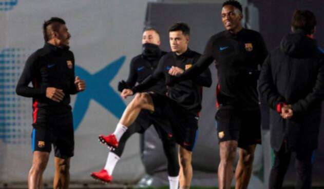 Paulinho, Philippe Coutinho y Yerry Mina