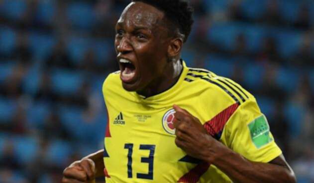 Yerry Mina celebrando su gol ante Inglaterra, en el Spartak Stadium de Moscú, el 3 de julio de 2018