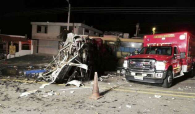 Bus accidentado en Ecuador.