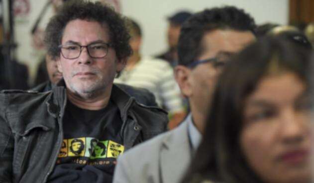 Pastor Álape está en el centro de la polémica. Pastor Álape está en el centro de la polémica.