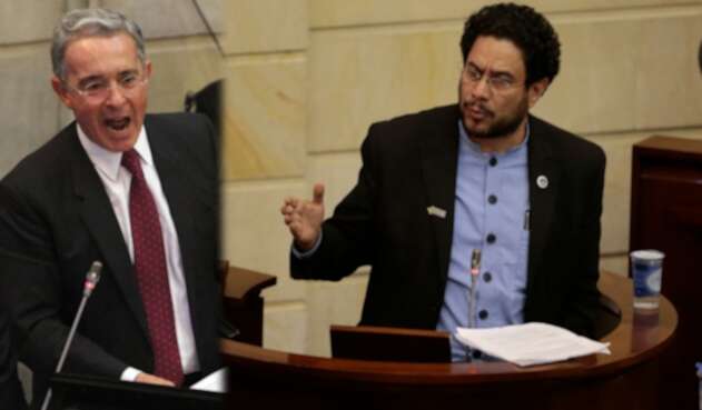 Álvaro Uribe (izq) e Iván Cepeda (der), senadores de la República
