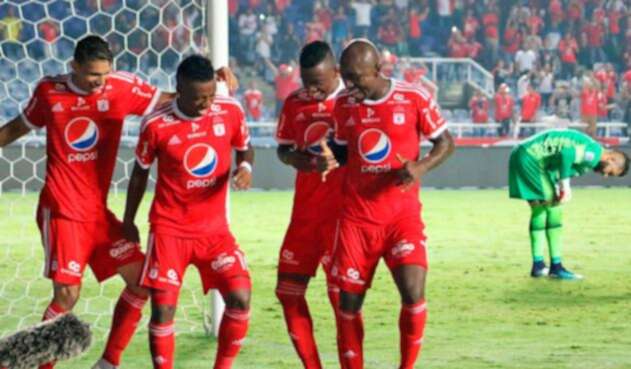 América de Cali, jugadores celebrando tras un gol anotado ante Leones en la Liga Águila II 2018