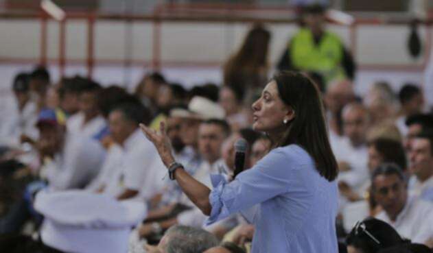 Ángela María Orozco, ministra de Transporte.