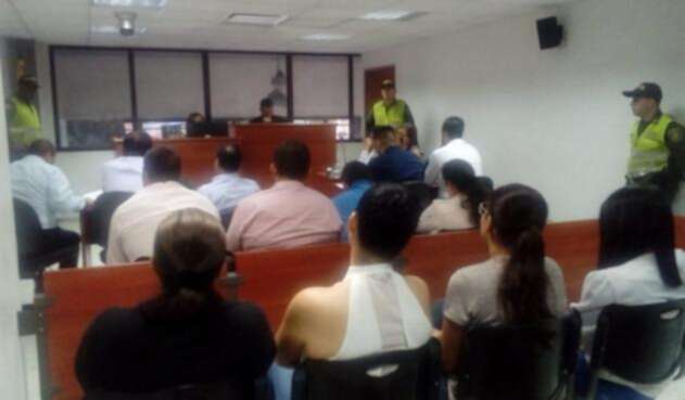 Audiencia en Cali sobre las 'chuzadas' Los detenidos por las 'chuzadas' ilegales fueron llevados a una guarnición militar.