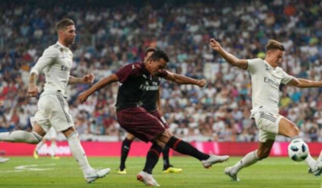 Carlos Bacca, jugador del AC Milan