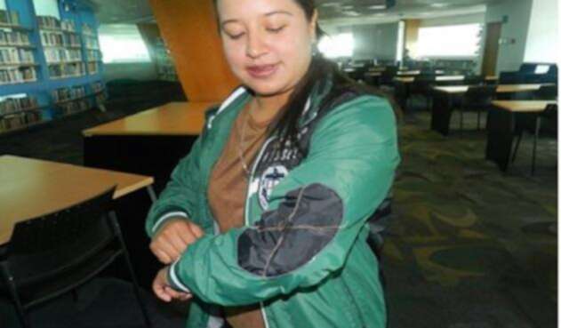 Chaqueta con descargas eléctricas