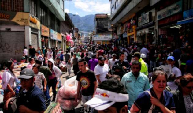 El sector de comerciantes en la calle 13 con Caracas, en el centro de Bogotá