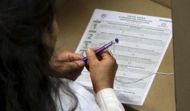 Votaciones de la consulta anticorrupción en Corferias