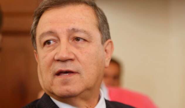 Ernesto Macías, presidente del Congreso.