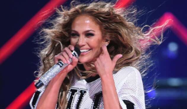 Jennifer Lopez sorprendió a todos con la nueva faceta de su escultural figura.