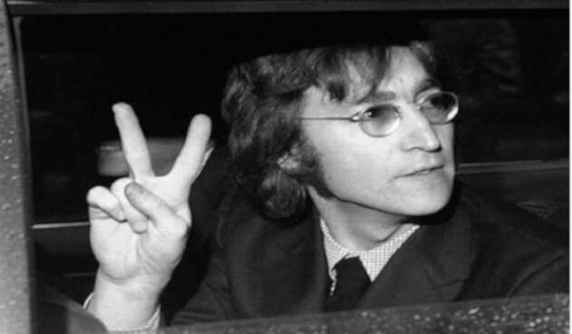 John Lennon, cantante británico