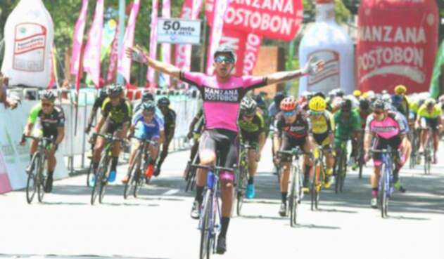 Sebastián Molano pertenece al Manzana Postobón Team Sebastián Molano pertenece al Manzana Postobón Team