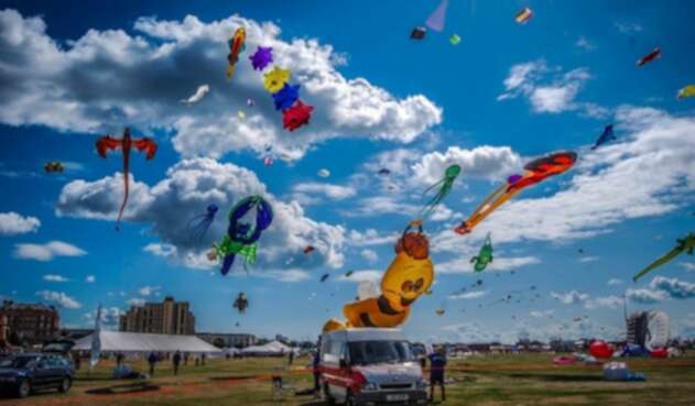 En Festival de Verano quiere romper un record elevando cometas