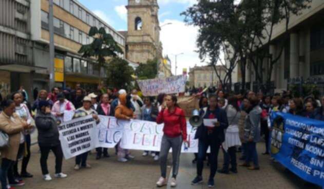 Protesta de madres comunitarias en Bogotá