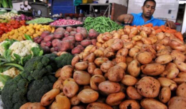 Mercado y plaza colombiana
