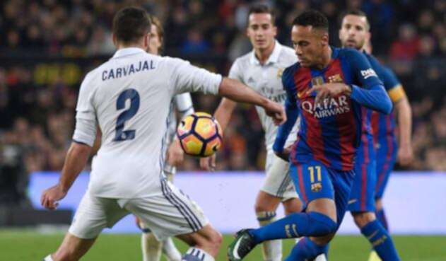 Neymar jugando con el Barcelona ante el Real Madrid