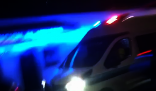 Van de la Policía en el momento de la recaptura de los proceso por el caso del Andino Van de la Policía en el momento de la recaptura de los proceso por el caso del Andino