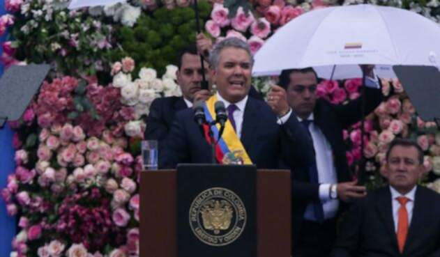 Iván Duque en medio de su posesión como presidente de Colombia.