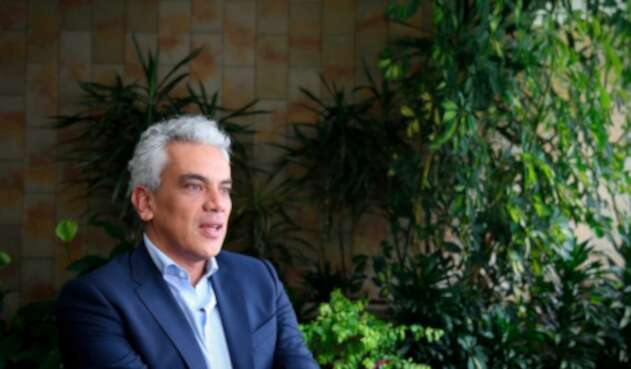 Ricardo Lozano insiste que Minambiente promueve la prevención