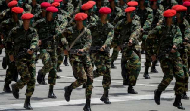 Soldados de la guardia Venezolana