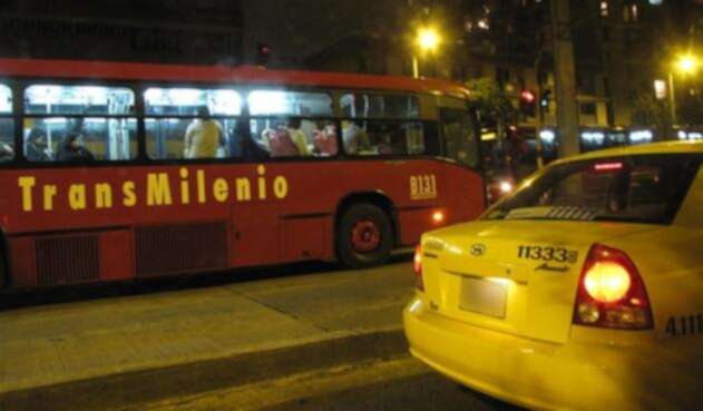 Taxi de noche en Bogotá