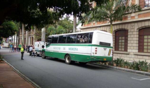 Lugar del asesinato del conductor de la Universidad de Antioquia. Lugar del asesinato del conductor de la Universidad de Antioquia.