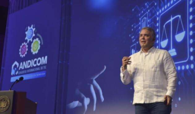 Presidente Duque ANDICOM