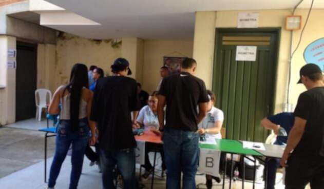 Habitantes de Yalí ejerciendo su derecho al voto Habitantes de Yalí ejerciendo su derecho al voto