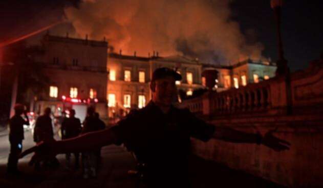 Incendio en el Museo Nacional de Río Incendio en el Museo Nacional de Río