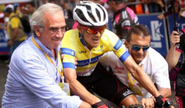 Alex Cano sigue líder del Clásico RCN tras la etapa 8 de la competencia.