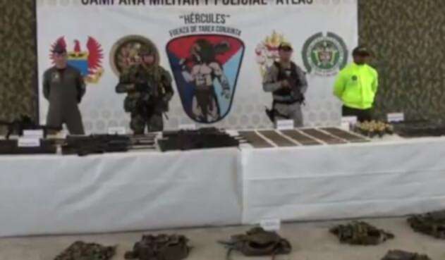Armas incautadas a alias Guacho