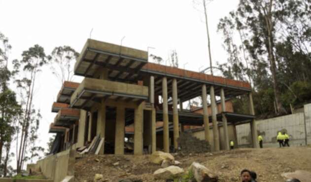 Predio El Bambú/Construcción ilegal en Cerros Orientales de Bogotá.