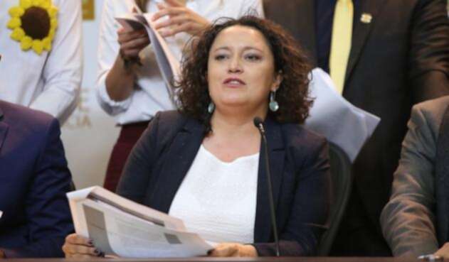 Senadora Angélica Lozano.